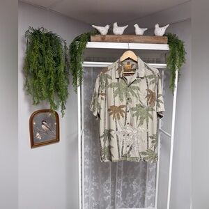 Tommy Bahama Hawaiian Shirt | Palm Tree Print | Silk Relaxed Fit - Size Medium